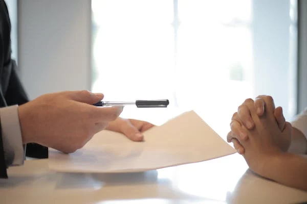 Pentingnya Menyusun Dokumen Pendukung dalam Surat Lamaran Kerja